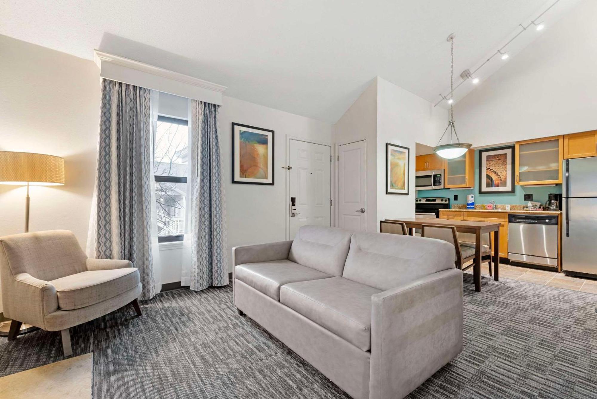 Mainstay Suites St Louis - Galleria Richmond Heights Exterior foto